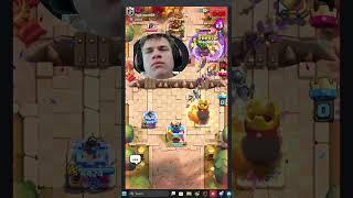 Jynxzi rages in Clash Royale 