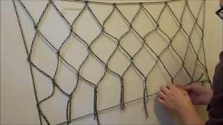 DIY: How to make the easiest net using paracord or any other cordage.