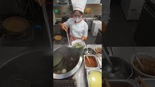 All time favorite! "BAMINAM", Thai noodle soup #makiboytv #thaifood #thailand