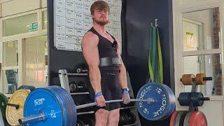 300 kg deadlift