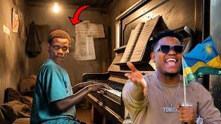 Producer Bruce Melody Yikoreye Indirimbo  Akiri Muto ,Yaramubwiye:Indirimbo Zawe Zimeze Nkudupapuro