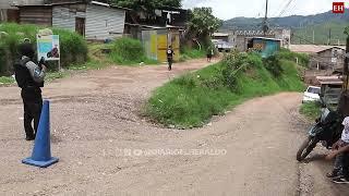 La tenebrosa entrada hacia la colonia Mirador de Oriente, lugar donde desaparecieron a cinco jóvenes