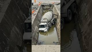 Concrete Truck FALLS into Deep Canal – Shocking Recovery Attempt! #shorts #truck #concrete #viral