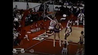 MICHAEL JORDAN Spectacular Reverse Layup Jazz @ Bulls 1985