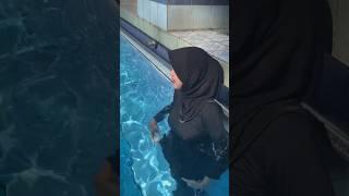 panas enak nya berenang  akun Tik tok @zarasfraa