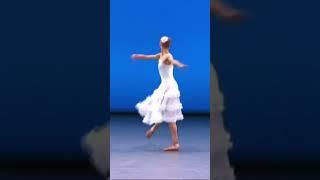 at the Mikhailovsky Theatre and VBA graduate, Anastasia Smirnova jumping magnificently in Laurencia’