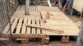 Pallet Woodworking: DIY Pallet Chicken Coop: Sheltering Chickens in Rainy Weather