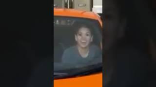 여자친구 놀리기
