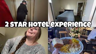 we stayed in a two star hotel in Toronto, room tour & coming home to moms Sunday dinner!