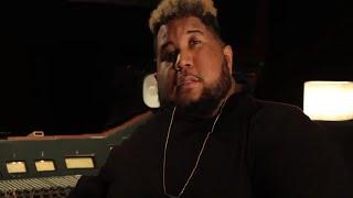 carnage pretends he knows how to make a beat