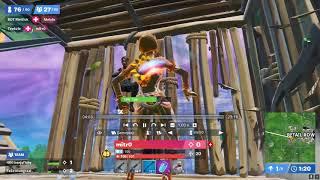 Teekzie Destroys Mongraal, Benjyfishy and Mitro in Fortnite Trio Cash Cup Finals