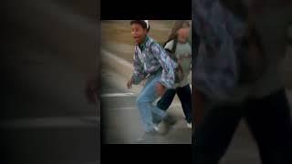 Mdr c’est toi Maggie dans ton bus en folie 