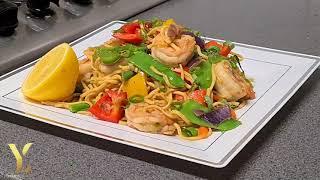 How to make Ginger and Garlic Stir fry Prawn Noodle [London yardie style]