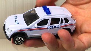 Открываем Игрушки Полицейские Машинки вместе с ЛитлБой Адам Unpacking Police Cars Toys with LittleBo