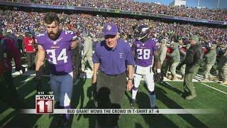 Bud Grant Wows The Crowd In Polo Shirt