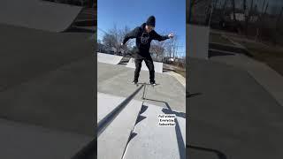 JB with the quick feet #shorts #skateboarding #shortvideo #skateboardingisfun