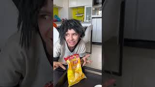 Света и Катя переехали в новую квартиру! Монстр под лестницей! Часть 3! Страшные истории #shorts