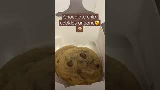 Mama Citas Chocolate chip cookies anyone? Get recipe! #chocolatechipcookies #trending #love