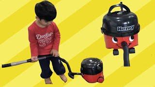 Zaynn Unboxing of Casdon Henry Vacuum cleaner toy and vacuum cleaning the house with three year old