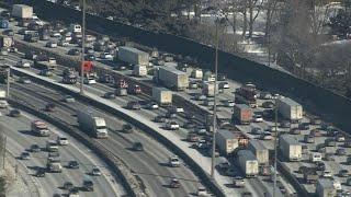 Ottawa police fortify forces for truckers protest