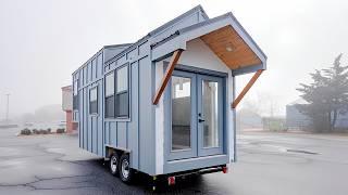 25-Foot Gooseneck Tiny Home – Is This the Future of Minimalist Living? 