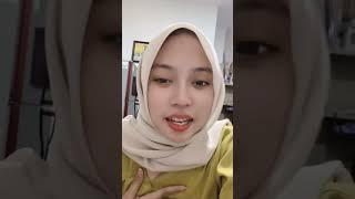 Live tiktok ibu perawat jiibab pamer tanktop hitam