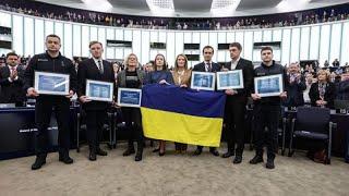 Европарламент вручил премию Сахарова храброму народу Украины