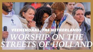 BEAUTIFUL worship on the streets of THE NETHERLANDS, Veenendaal - Presence Worship on the Streets