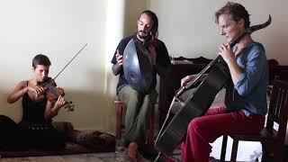 Morning Rising - Asya (Violin), Hernán (Pantam) & Eugène (Cello)