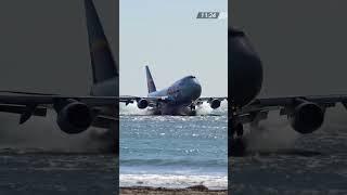 Emergency Landing  #aviation #airplaneemergency #airplaneaccident #crash #emergencylanding  #landing