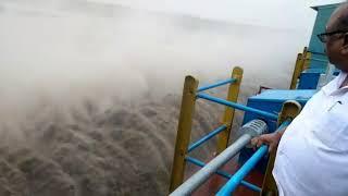 #Rain Baravi Dam Badlapur, Maharashtra | Water realsed due to heavy rain