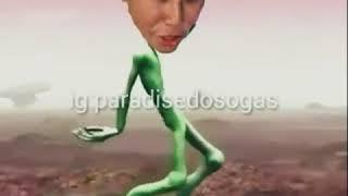 Green Alien dance Challenge Dame Tu Cosita