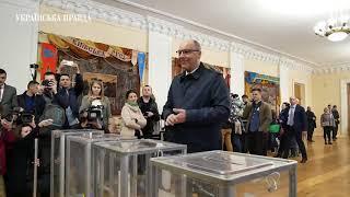 "Обираємо головнокомандувача" - Парубій