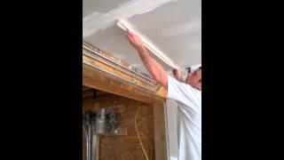 How to Mud and Tape Drywall Ceilings : Step 1 Applying Taping