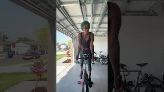 RASTA QUEEN $treasie1  is live! Monday morning workout and conversations