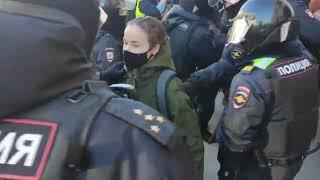 Антивоенный митинг в Петербурге 27.02