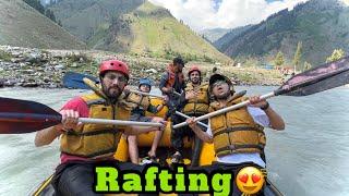 Rafting to boht mushkil hai 