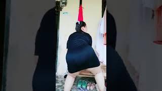 Goyang Moms #shorts #goyang #goyanghot #tante #gemoy #bigbob #bbw #tante #fifawirldcup2022 #viral