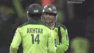 Abdul Razzaq 109 Off 72 Balls vs South Africa - HD