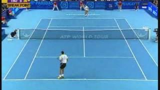 Jo-Wilfried Tsonga : unbelievable serving