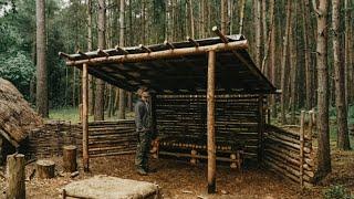 3 Days Building Bushcraft Survival Shelter with Hand Tools