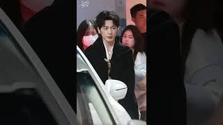 #白宇 最新路透 这是一位男士该有的绝色嘛！！！不想再多说什么了，已经被美到失语啦啊啊啊！！！#白宇