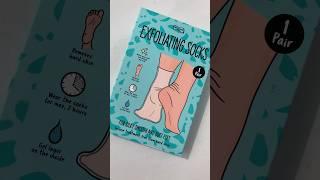 Exfoliating socks