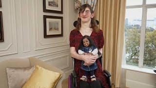 World's tallest woman meets for tea in London with shortest woman in the world