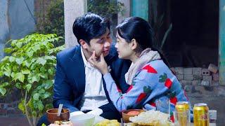 Touching love story: Jack – The ideal man takes Tu Tien escape from dark days | Ly Tu Tien