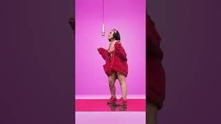 Doja Cat - Juicy | A COLORS MOMENT