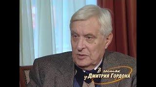 Басилашвили: Одет я был в такой же ватник с номером, как у зеков, а вместо бритой головы парик носил