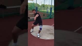 Simon Pettersson throwing