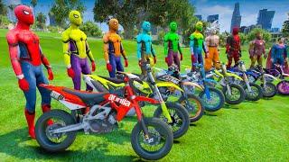 TEAM SPIDERMAN MIT SUPERHELDEN MOTORRAD-RAMPEN-HERAUSFORDERUNG - MYSTERY BOX-HINDERNIS