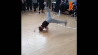 ‪Jaw Dropping B Girl Petaira #bgirl      Streetdance Connection‬